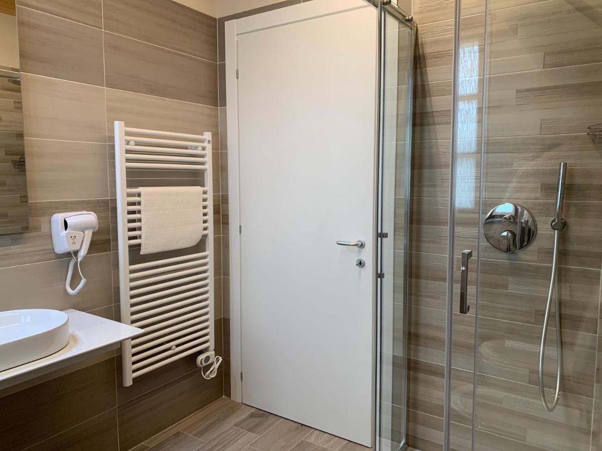 B&B La Luce Verde 살루초 외부 사진
