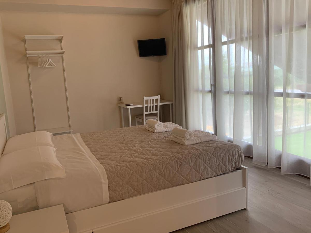 B&B La Luce Verde 살루초 외부 사진