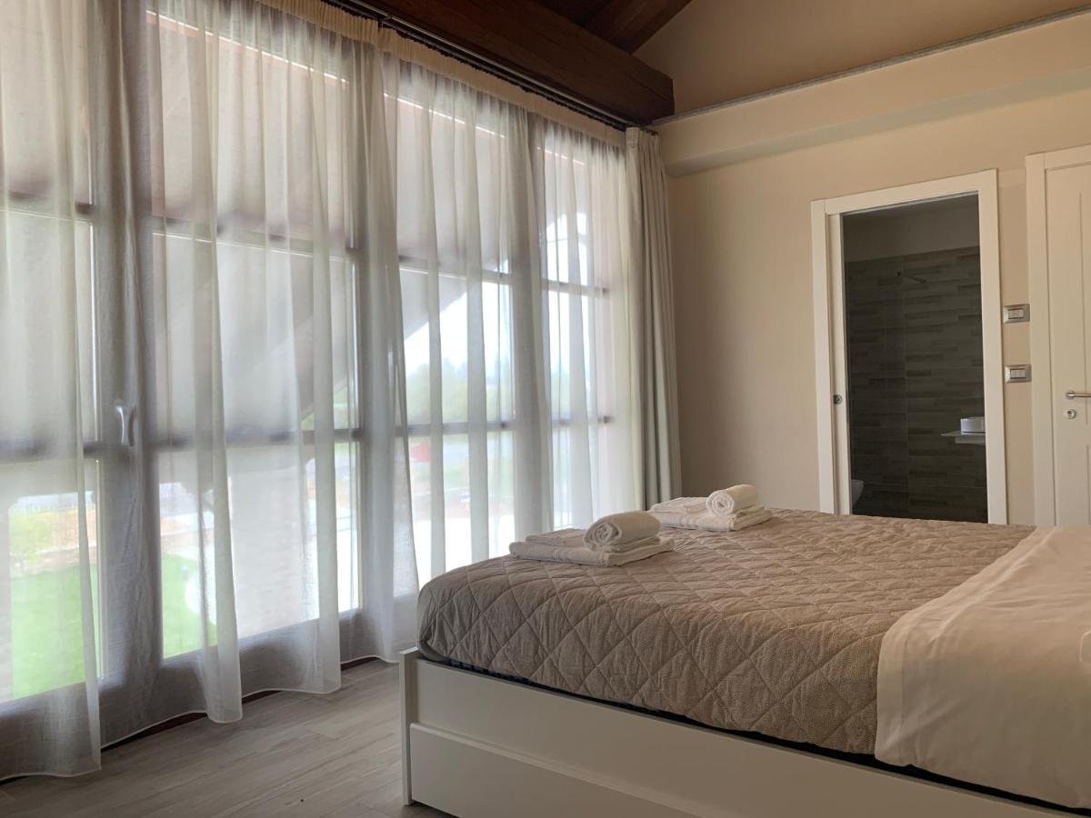 B&B La Luce Verde 살루초 외부 사진