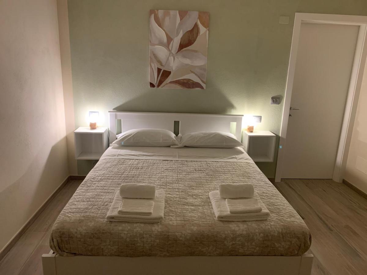 B&B La Luce Verde 살루초 외부 사진